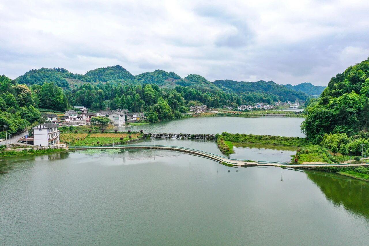 貴州省遵義市湄潭縣大溪溝生態(tài)清潔型小流域治理成效。潘希來 攝.jpg