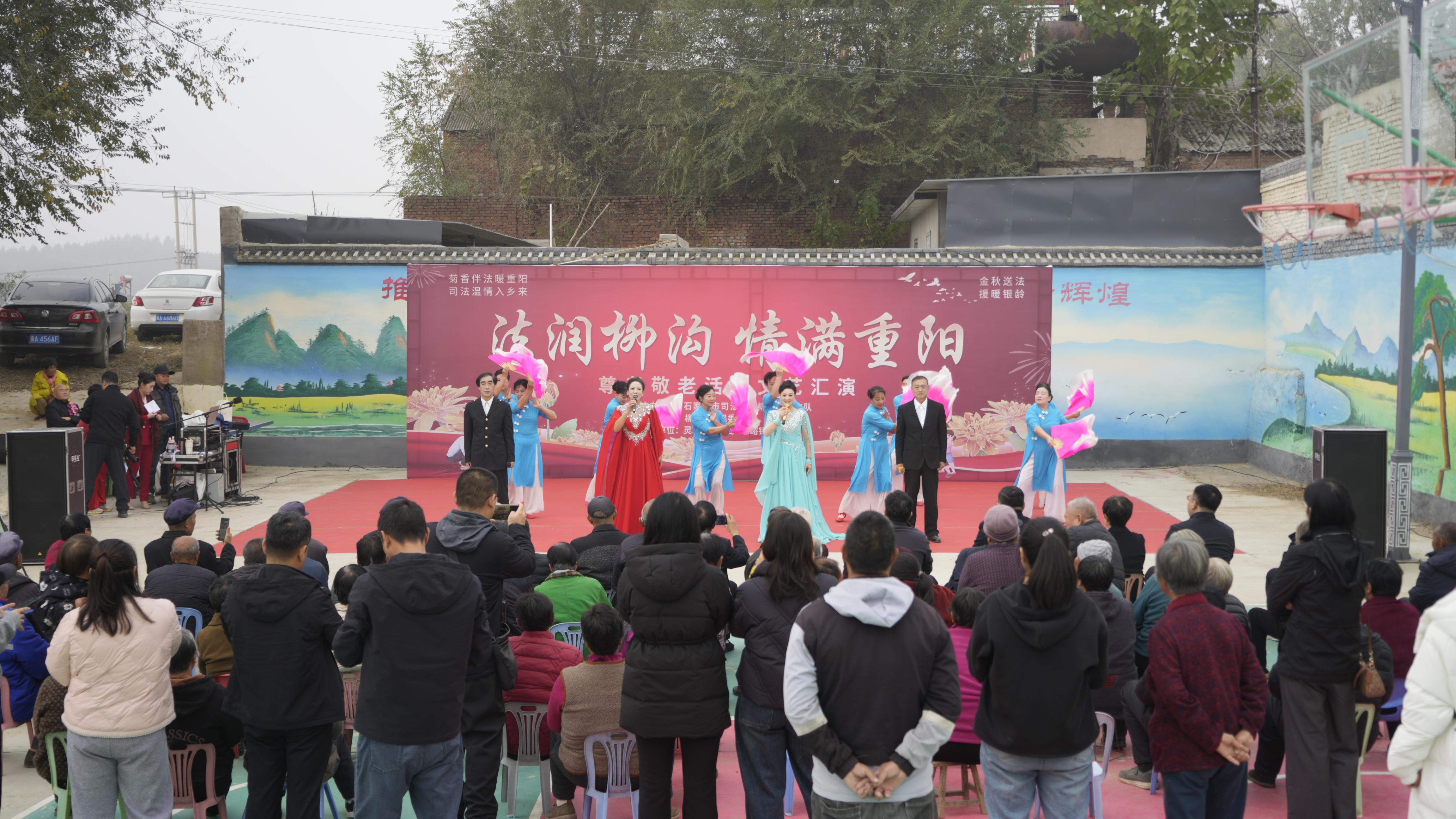 歌伴舞《春風(fēng)十萬里》.jpg 歌伴舞《春風(fēng)十萬里》.jpg