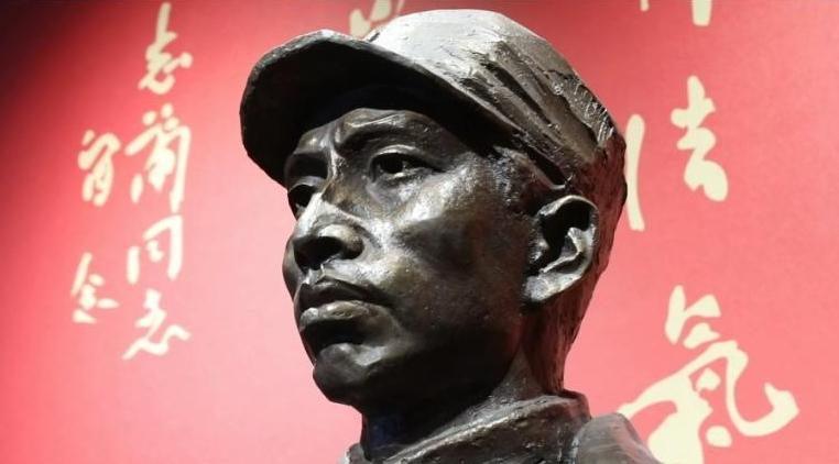 左權(quán)：別時(shí)容易見(jiàn)時(shí)難